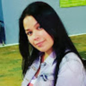 Meet your Posher, Alejandra